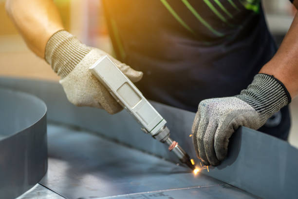 istock Steel handles are welded with argon-arc welding. 1466186537