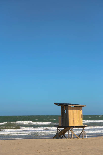 istock Contemplate the horizon 1466385330