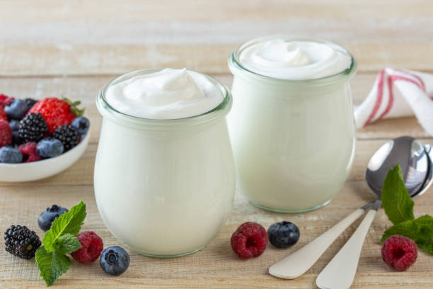istock fresh greek yogurt in glass jar 1466389645