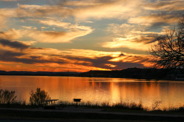 istock Sunset on the lake 1466451547