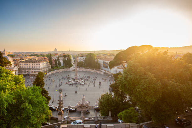 rzym, włochy.panoramiczny widok na plac piazza del popolo z tarasu pincio w villa borghese - people of freedom italian party zdjęcia i obrazy z banku zdjęć