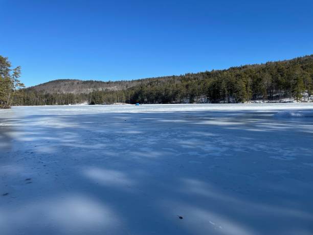 istock Ice lake in New Hampshire 1466484723