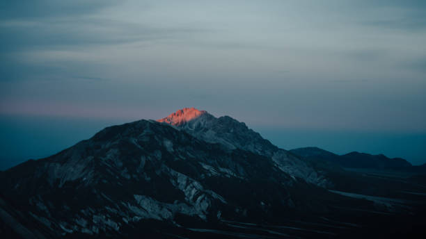 istock Scenic view of a mountain landscape at dawn 1466634403