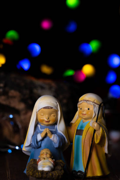 istock Two figures of angels. Christmas greeting concept. 1466640119
