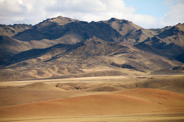 ゴビ砂漠の眺め - inner mongolia ストックフォトと画像