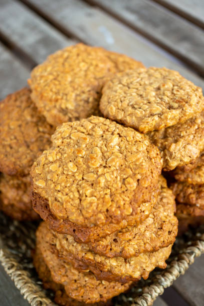 istock Oat flakes and honey cookies 1466648758