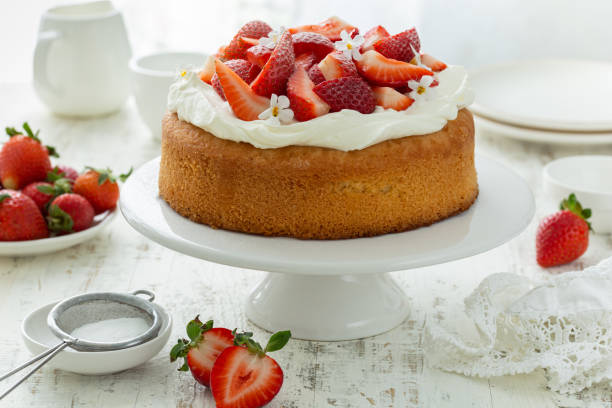 istock strawberry  cake with cream cheese frosting 1466673714
