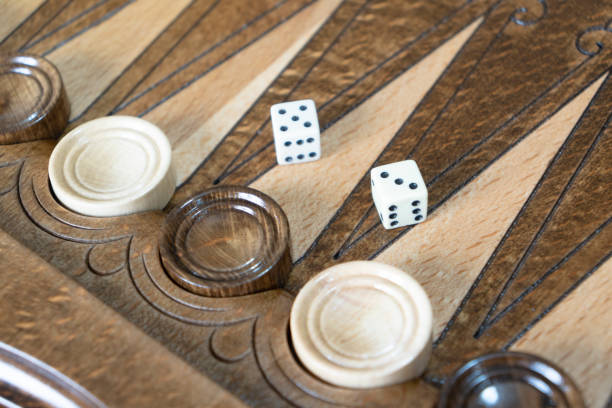 backgammon players