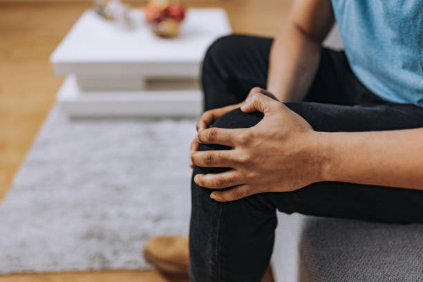 istock Pain in knee 1466832299