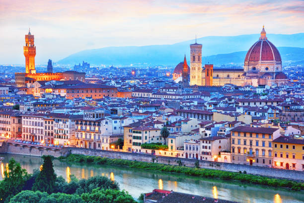 Panorama of Florence at dusk The Duomo (Santa Maria del Fiore) and Palazzo Vecchio, Tuscany, Italy palazzo vecchio stock pictures, royalty-free photos & images