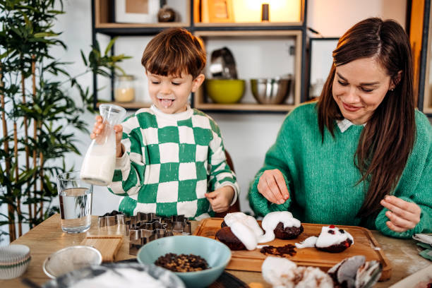 istock Can't wait to taste a muffins 1466994964