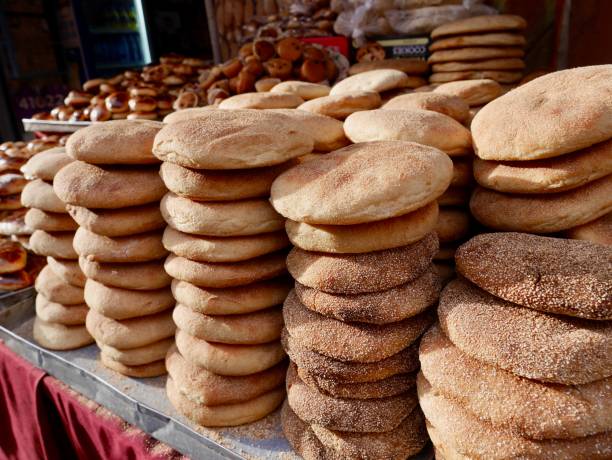 istock Stacks of fresh bread in Moroccan bakery in Marrakech. 1467039290