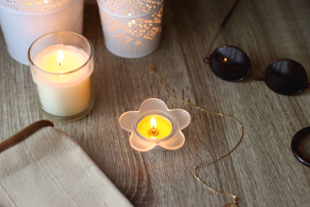 istock Accessories, Jewelry, Flowers and Candles 1467072144