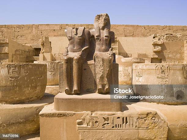 Medinet Habu Templo Foto de stock y más banco de imágenes de Anticuado - Anticuado, Arquitectura, Asia Occidental