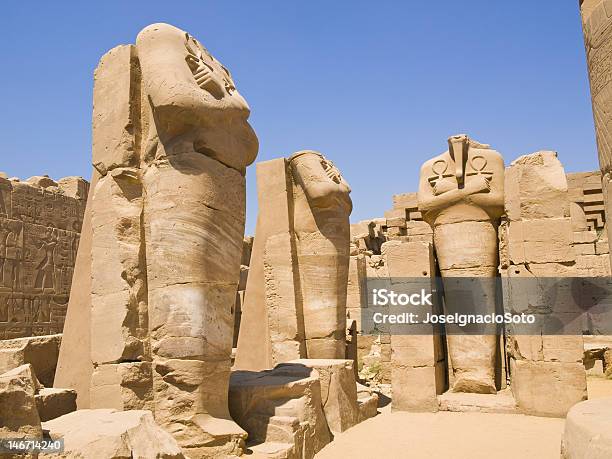 Templo De Karnak Foto de stock y más banco de imágenes de Anticuado - Anticuado, Arquitectura, Asia Occidental