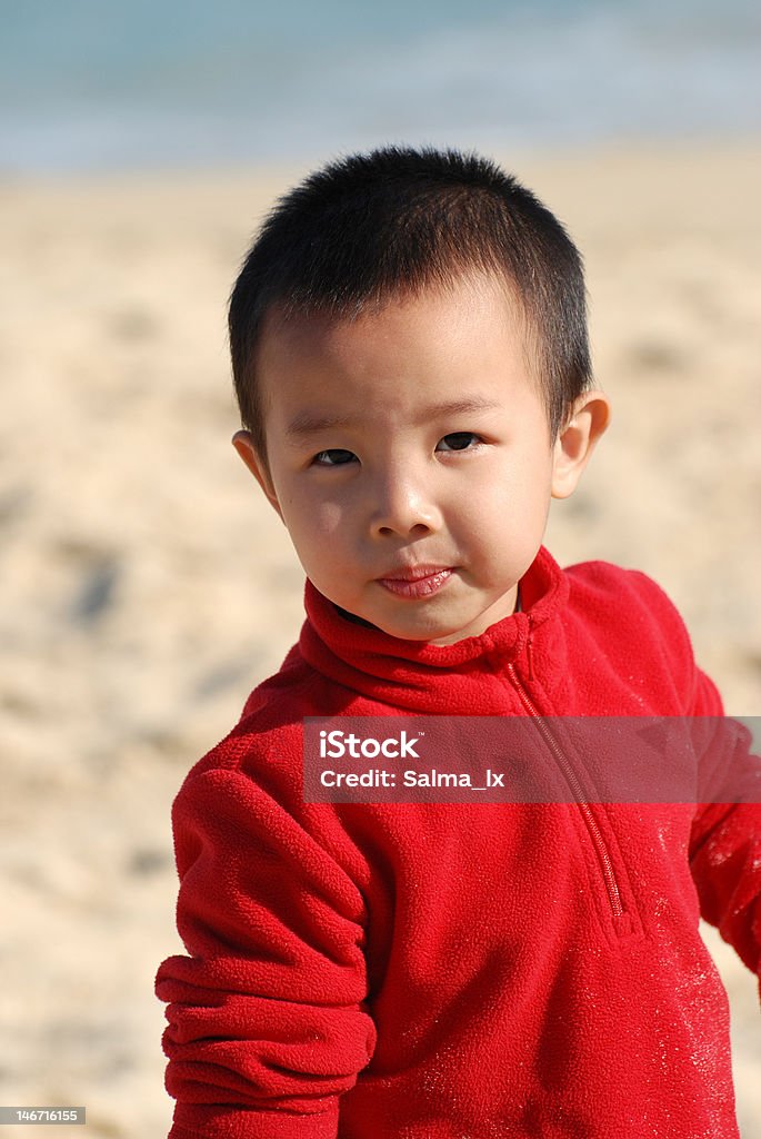 Adorable niño pequeño - Foto de stock de Aire libre libre de derechos