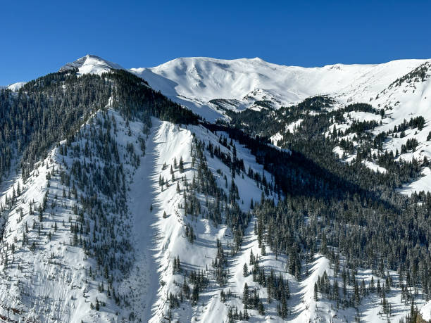 istock Snow covered mountains in Aspen, Colorado 1467162381