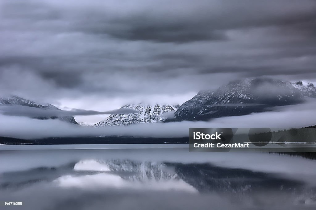 La North paese - Foto stock royalty-free di Lake McDonald - Montana