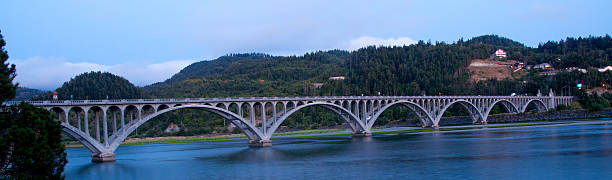 istock Bridge in Gold beach spanning the Rouge River in Oregon 146717683