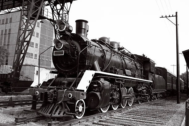 istock old steam train in black and white 146717812