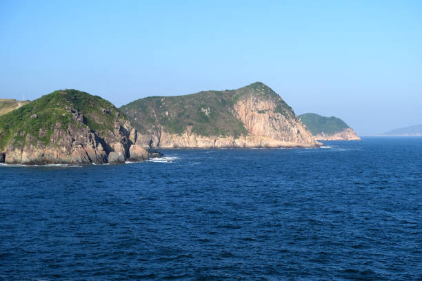 istock Clear Water Bay Peninsula coastline rocky cliffs, Hong Kong 1467217674