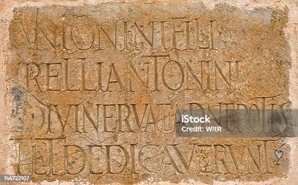 Roman Letra Inscrição - Fotografias de stock e mais imagens de Grafite - Produto Artístico - Grafite - Produto Artístico, Roma Antiga, Antigo