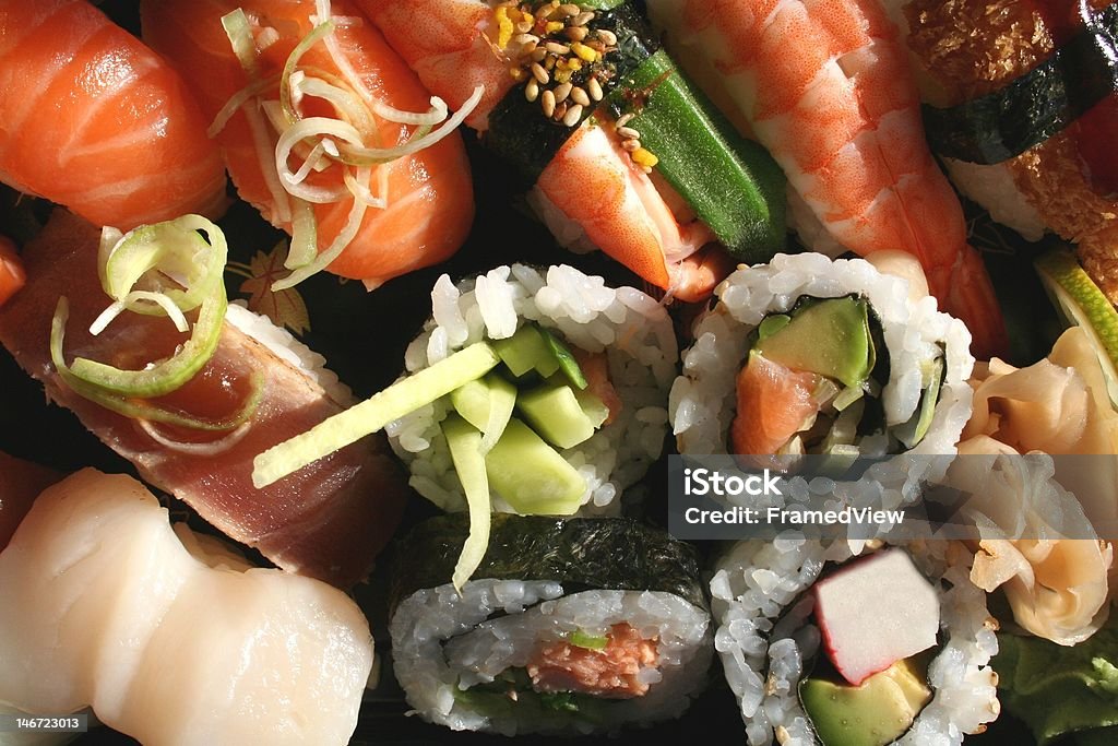 Piatto di Sushi - Foto stock royalty-free di Cibo