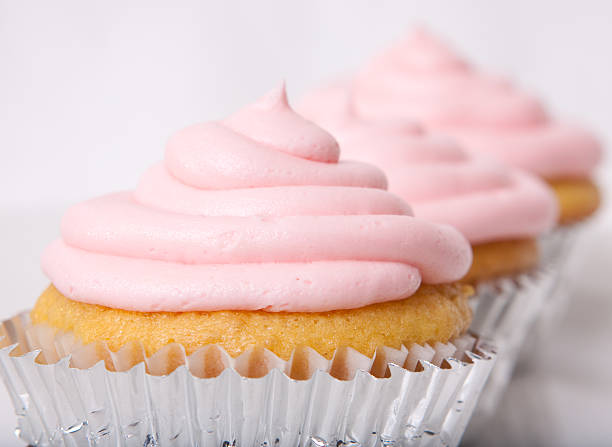 istock Trio of Cupcakes 146725176