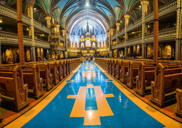 istock Beautiful interior view of Notre-Dame Basilica, Quebec, Canada 1467254666