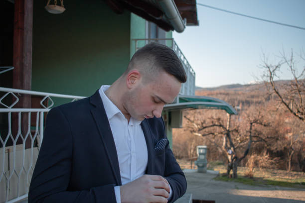 istock Caucasian man in a suit preparing for a business meeting 1467259172