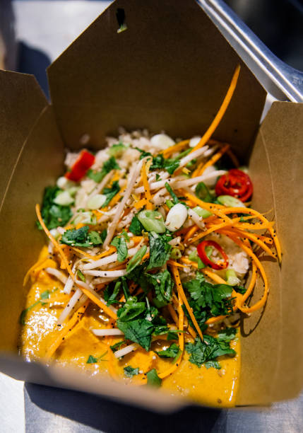 istock Dish with fresh vegetables in a delivery box 1467261061