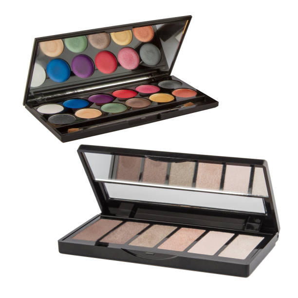 istock Eyeshadow palette with dry blush in a black box 1467293368