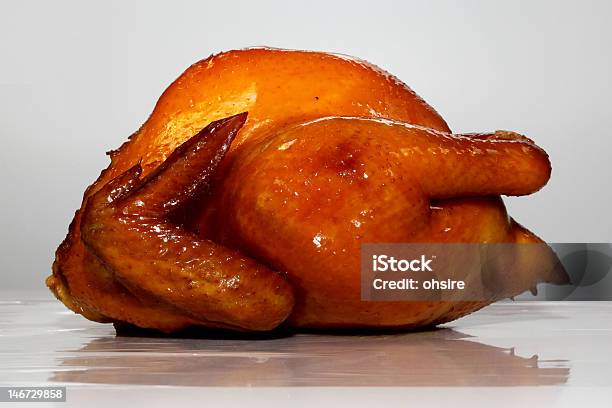 Foto de Frango e mais fotos de stock de Assado - Assado, Carne Branca, Comida