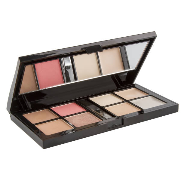 istock Eyeshadow palette with dry blush in a black box 1467302039