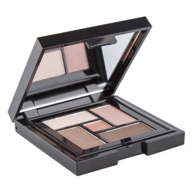 istock Eyeshadow palette with dry blush in a black box 1467306898