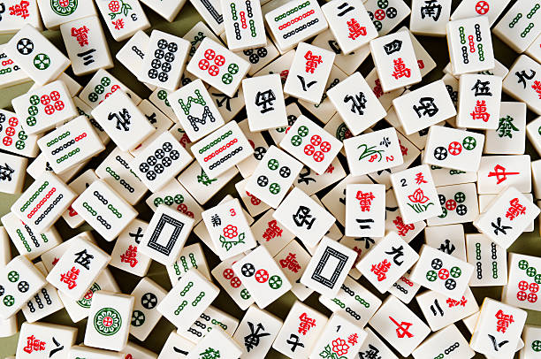 mah-jong, mahjongg, nous allons jouer. - mahjong photos et images de collection