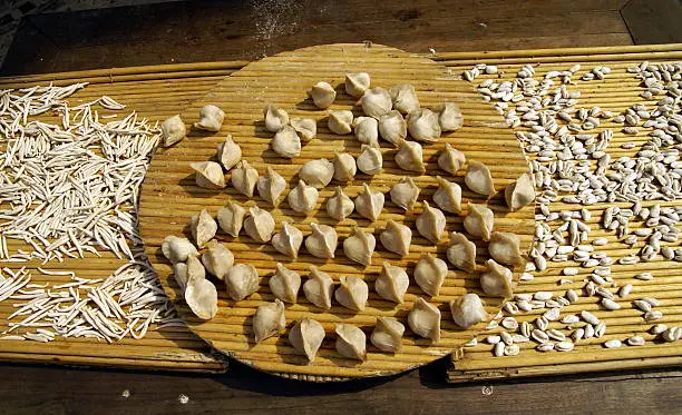 3 sorts of dumpling spread out