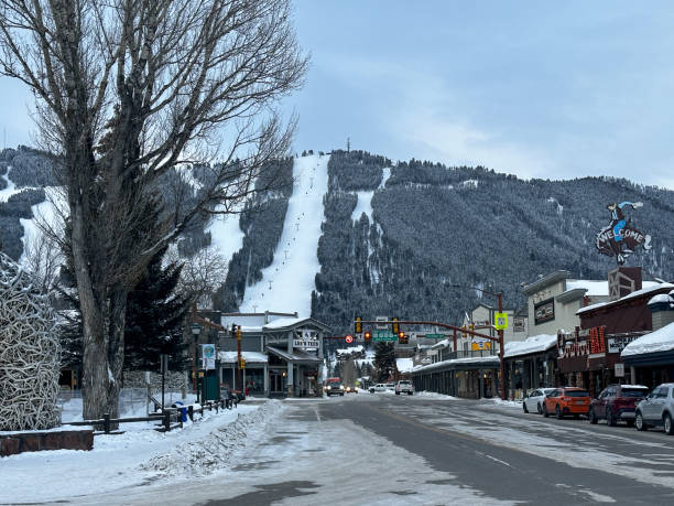 istock Snowy mountains in Jackson Hole, WY 1467314065