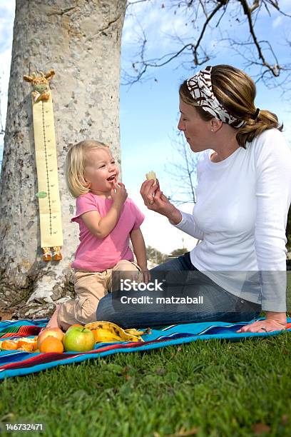 Sano Alimentazione - Fotografie stock e altre immagini di 12-17 mesi - 12-17 mesi, 18-23 mesi, 2-3 anni