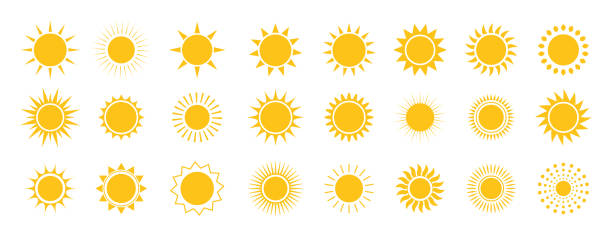 sonnensymbol gesetzt. gelbe sonnenstern icons kollektion. sommer, sonnenlicht, natur, himmel. vektorillustration isoliert auf weißem hintergrund. vektor 10 eps. - sonne stock-grafiken, -clipart, -cartoons und -symbole