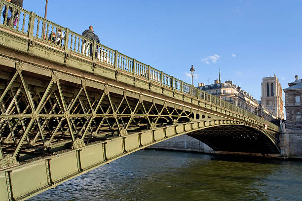 istock Pont d'Arcole and Notre Dame de Paris 146734118