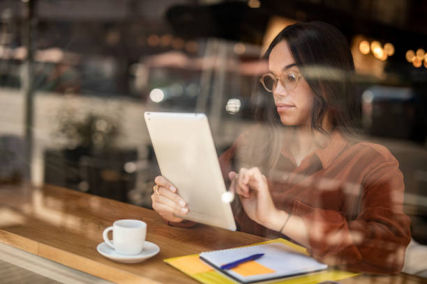 istock I like it when I finish work while I'm in a coffee shop 1467348775