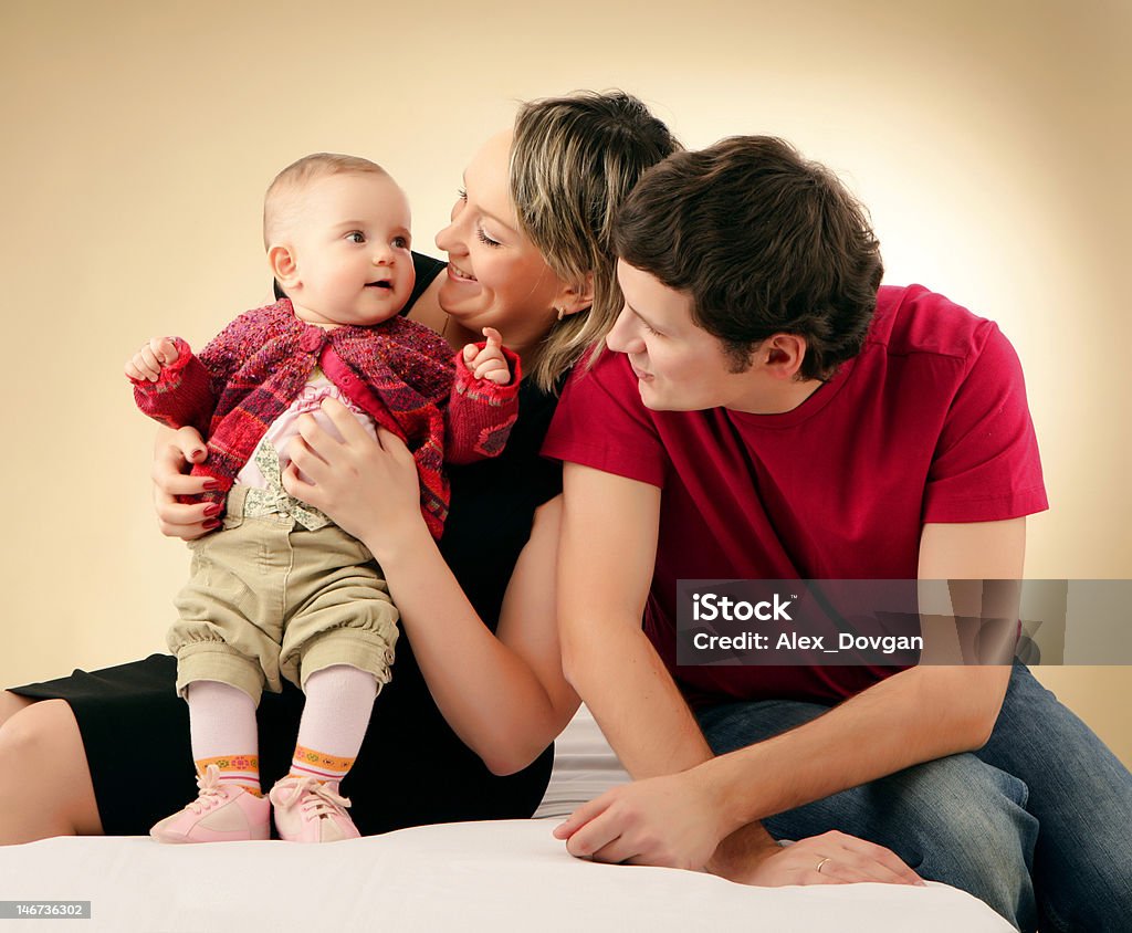 Famiglia felice - Foto stock royalty-free di Amore