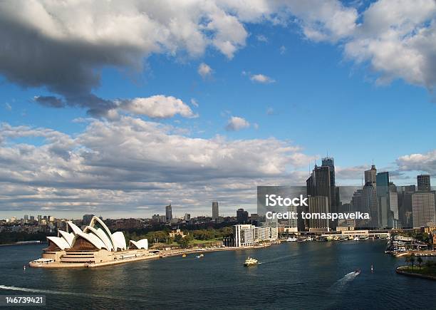 Foto de Cidade De Sydney e mais fotos de stock de Arranha-céu - Arranha-céu, Austrália, Capitais internacionais