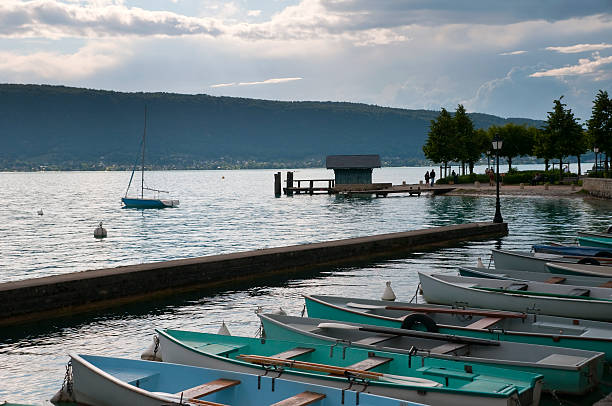 istock Annecy lake 146739436