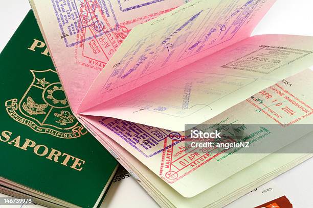 Philippine Pasaportes Y Visados Sellos Foto de stock y más banco de imágenes de Sello de pasaporte - Sello de pasaporte, Pasaporte, Emigración e inmigración