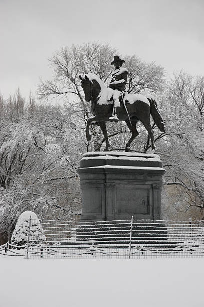 istock Boston Public Garden Winter 146739981