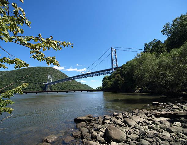 puente de bear mountain - bear mountain bridge fotografías e imágenes de stock