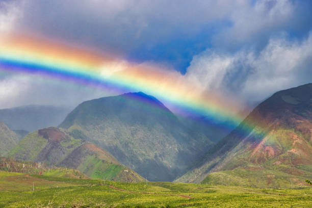 istock Vivid rainbow over west maui. 1467416534