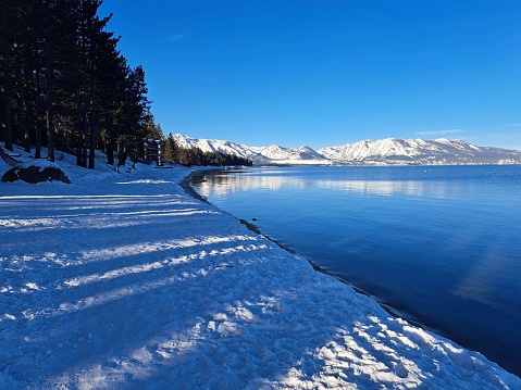 The beautiful blue lake of Tahoe in winter